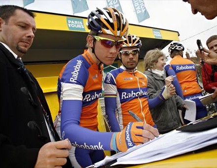 Jetse Bol - Oscar Freire (Rabobank) - Image Wessel van Keuk/Cor Vos ©2011