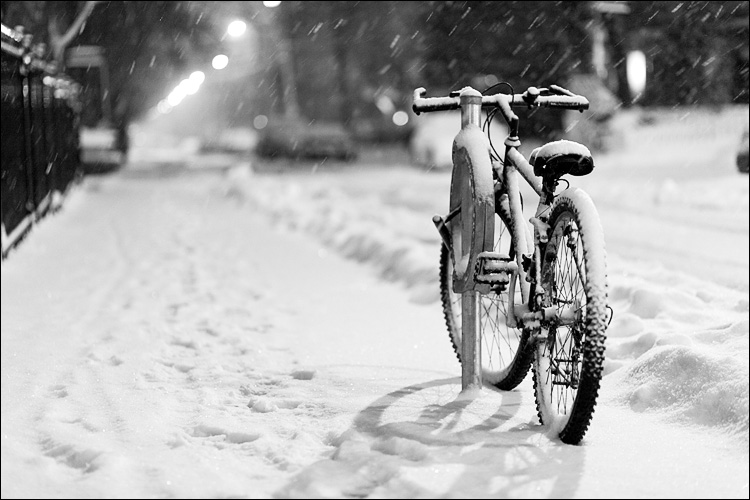 Bike in-Snow ©TopLeftPixel.com